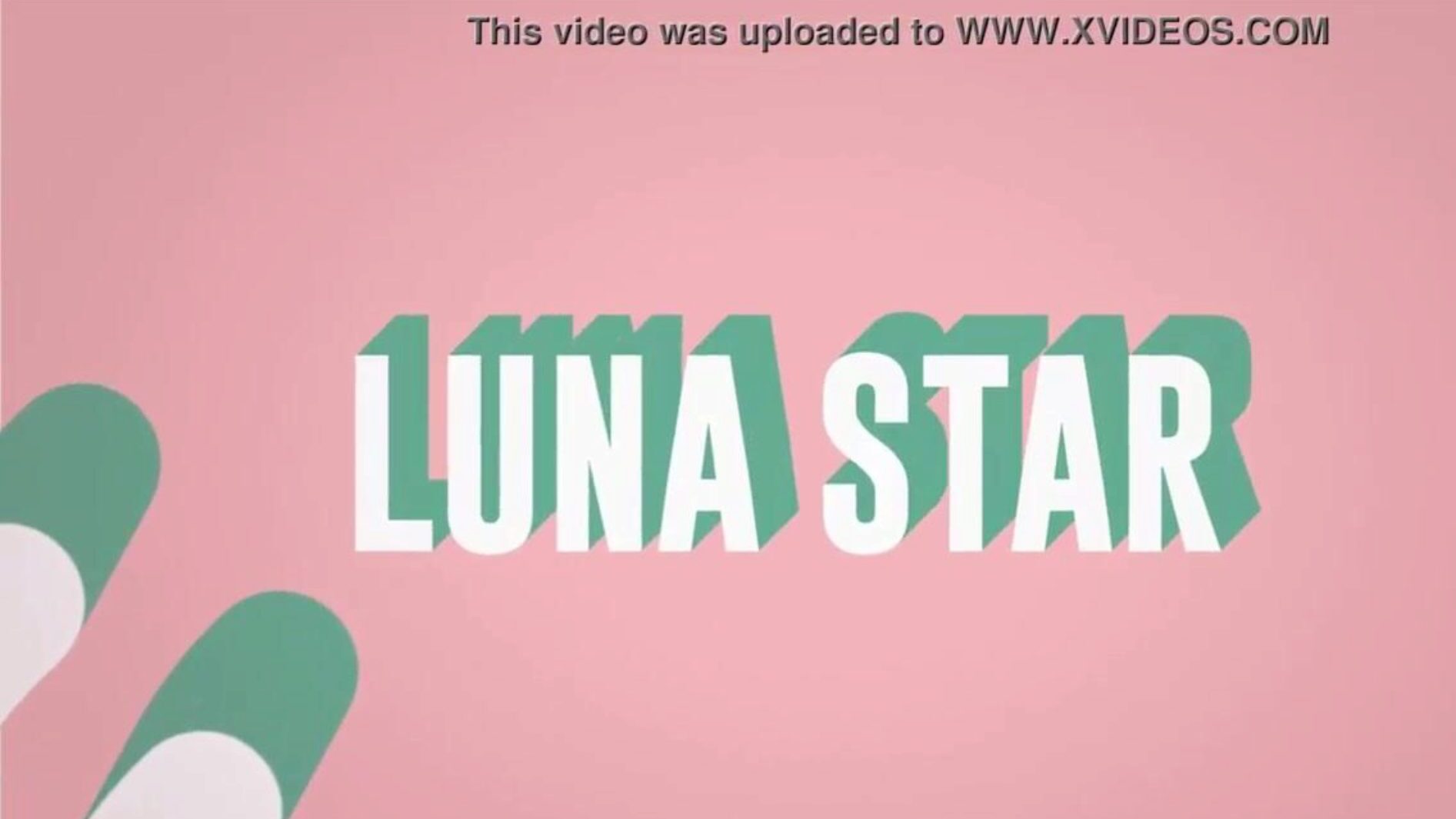 c'est mon putain de wifi: brazzers en concert avec Luna Star; voir en entier sur www.zzfull.com/luna