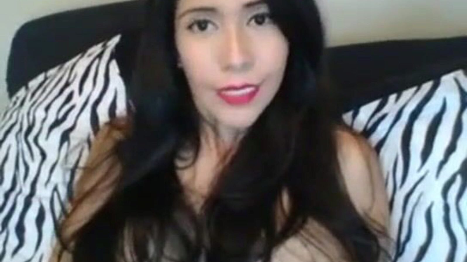 asiatisk mumie pas kan lide at sømride sexværktøj på webkamera - thebestmilfcams.com