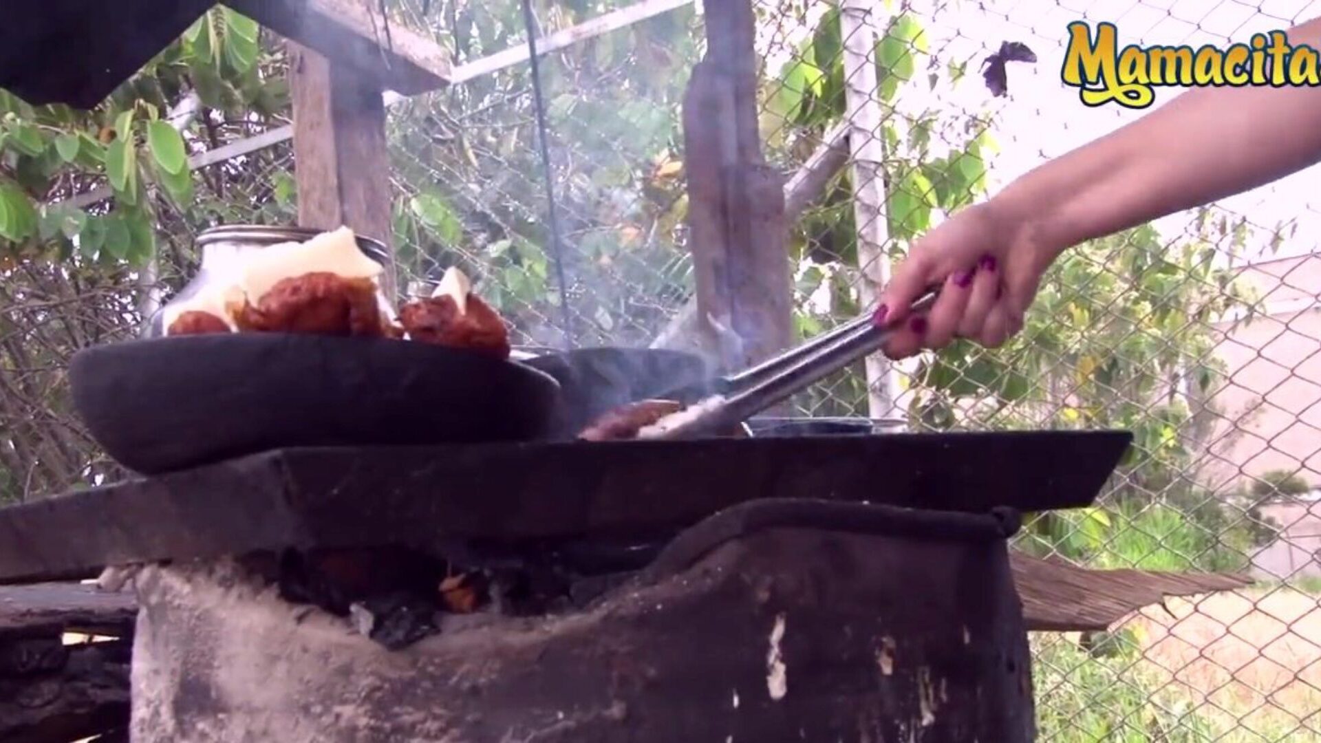 mamacitaz - süper sıcak Kolombiyalı et satıcısı farklı bir et türü istiyor